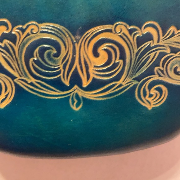 Satchel - Picture 5 of 8